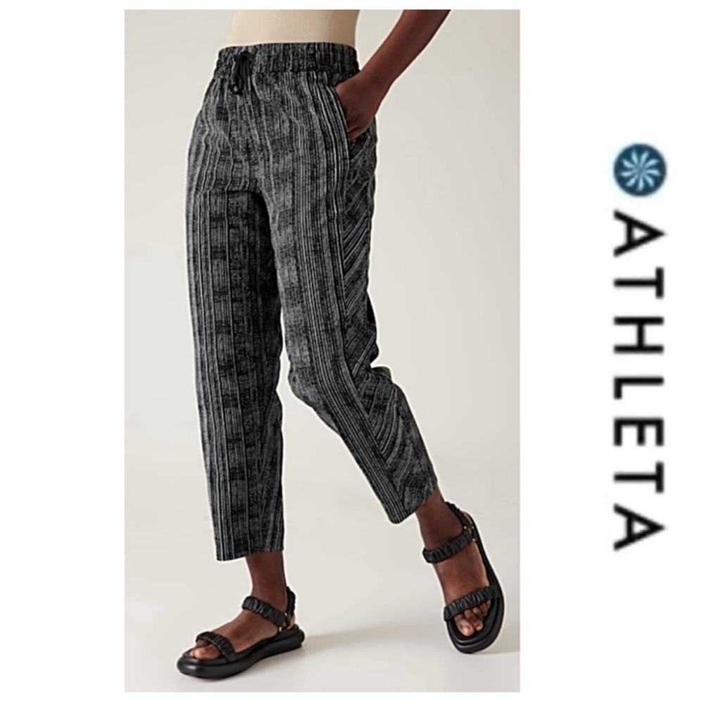 🔥NWTS-$110 ATHLETA Arrival Pants Relaxed Flattering Fit Slight Crop Pant size 4 - Picture 2 of 7